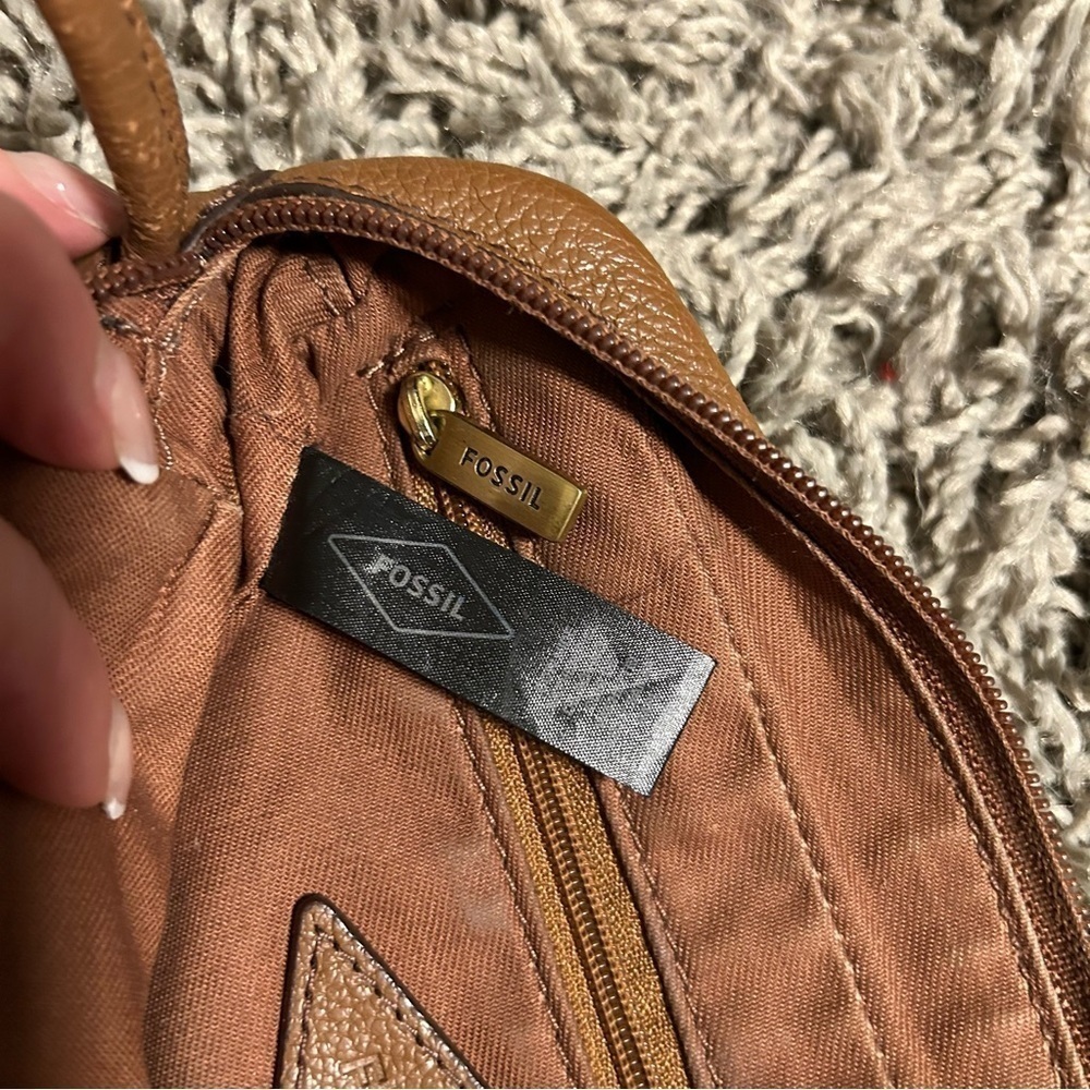 Fossil Rae Leather Crossbody Bag - Picture 6 of 6